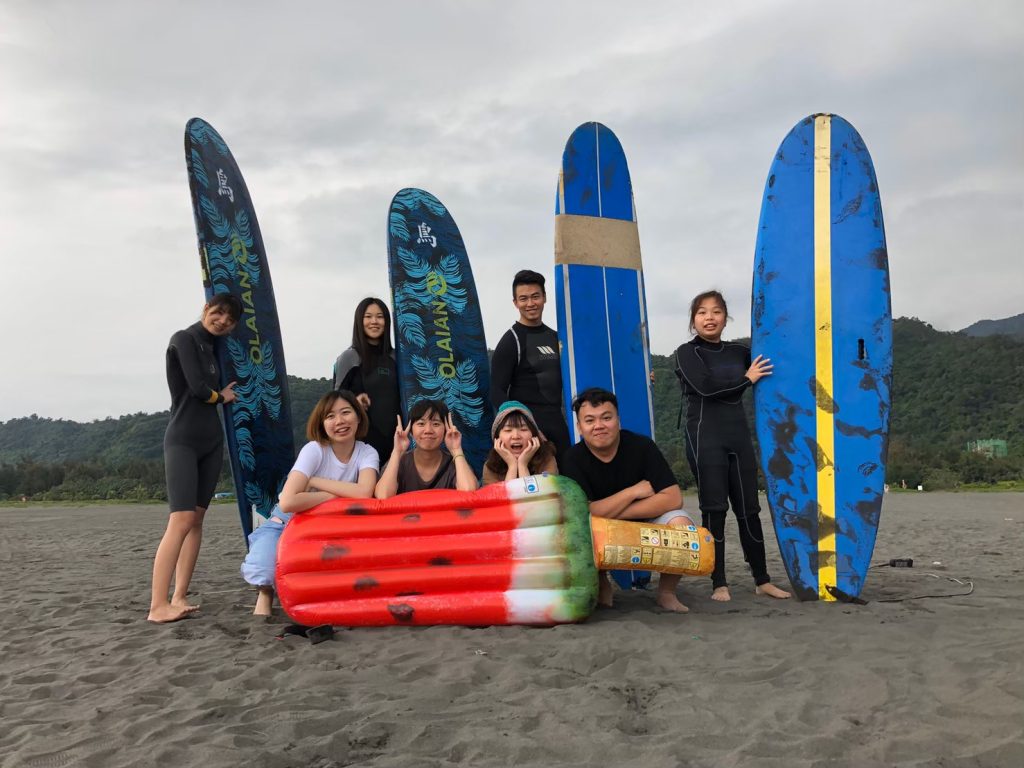 宜蘭衝浪前合照